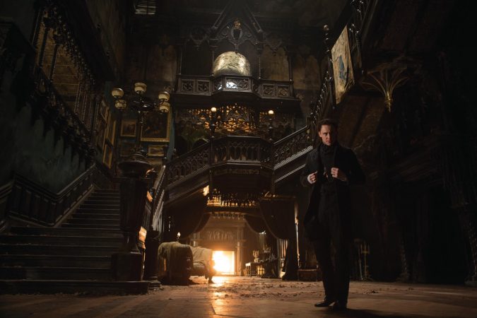 Tom Hiddleston in Crimson Peak (2015)